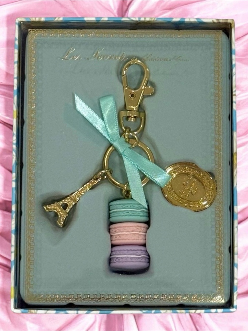 Les Secrets by La Duree Paris Macaroon Eiffel Tower Boxed Charm & keychain | New